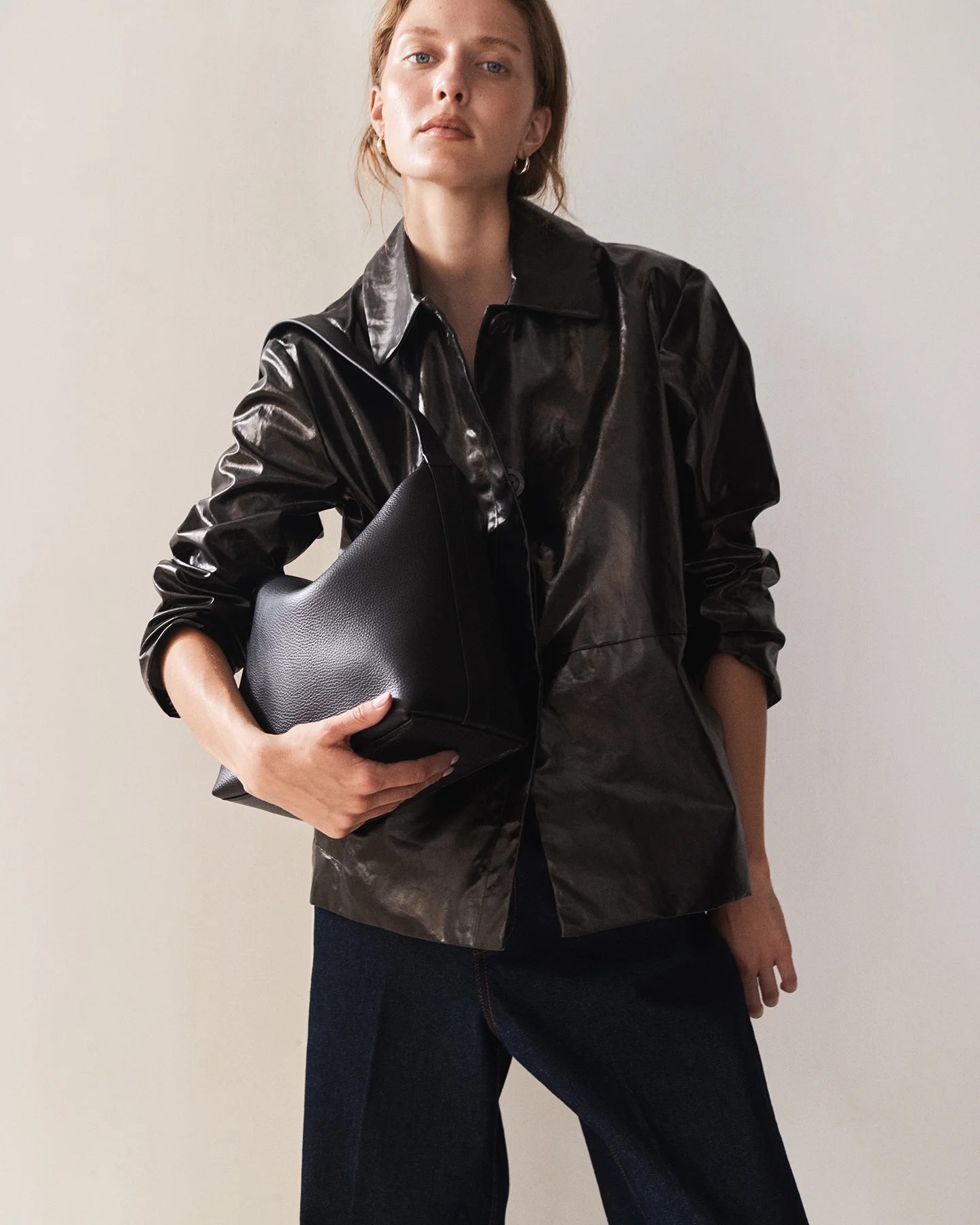Daisy Bag: Black - Image 5